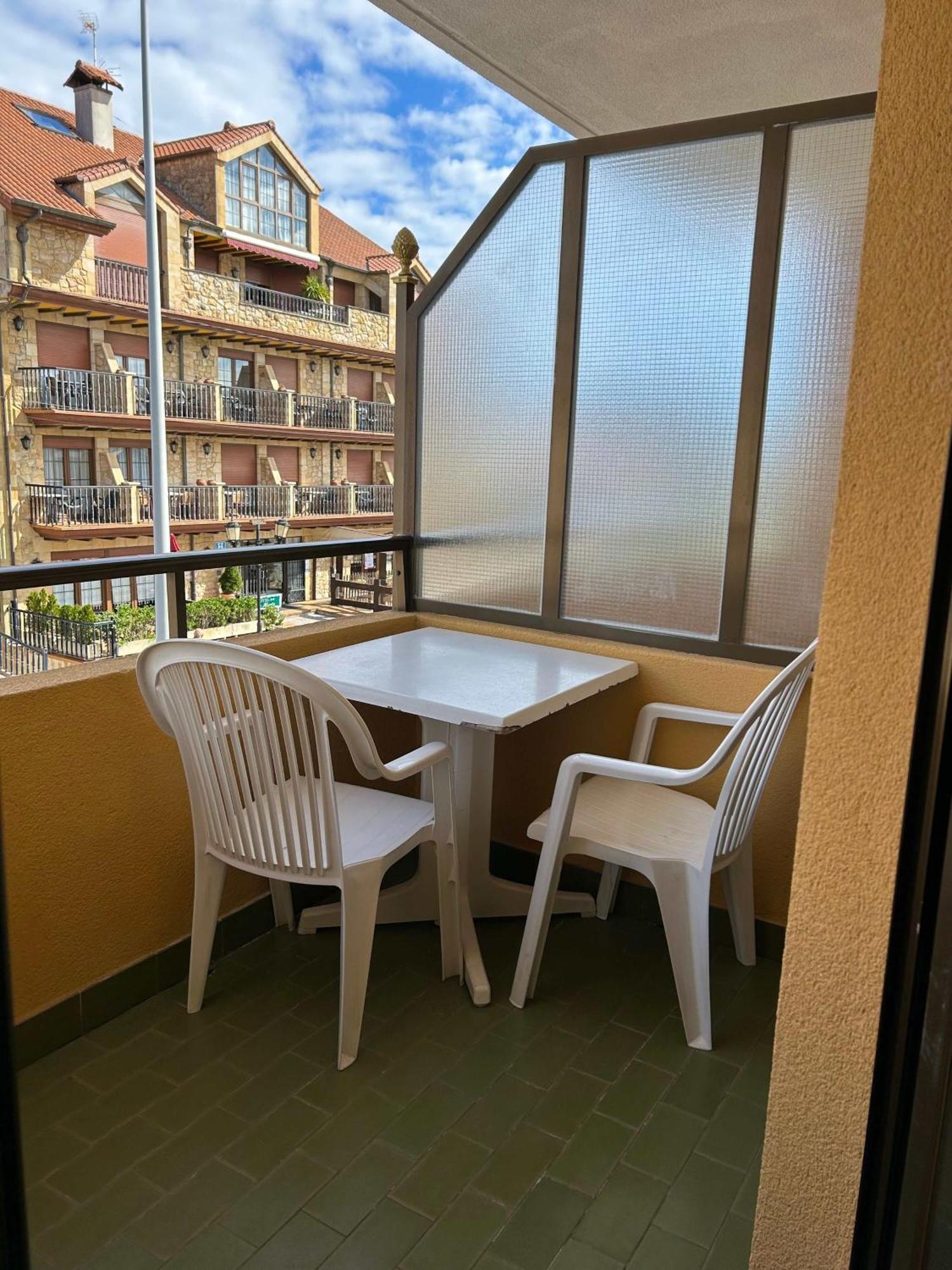 Apartamentos De La Hoz Isla Plana Exteriör bild