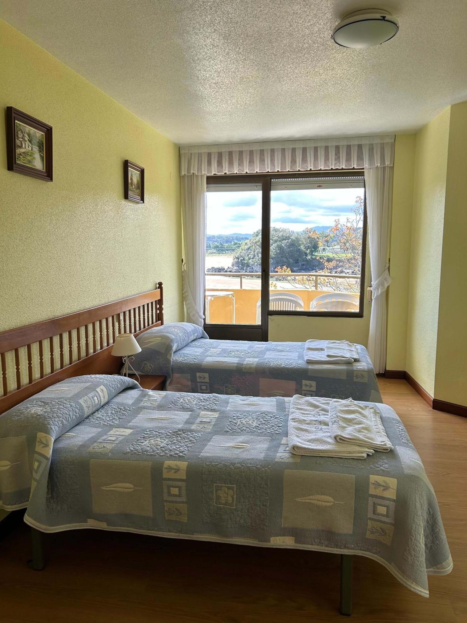 Apartamentos De La Hoz Isla Plana Exteriör bild